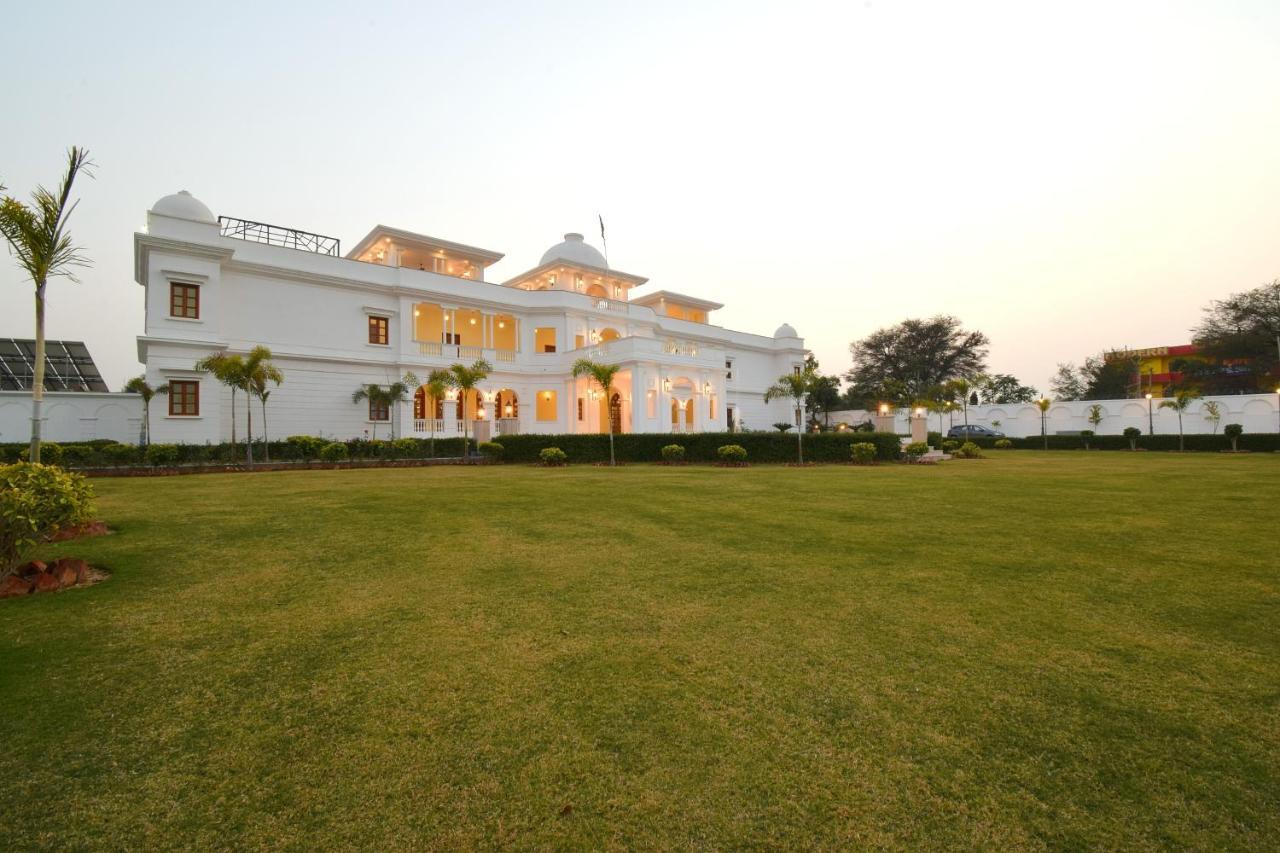 Umaid Farm Resort- A Legancy Vintage Stay In Jaipur Exterior photo