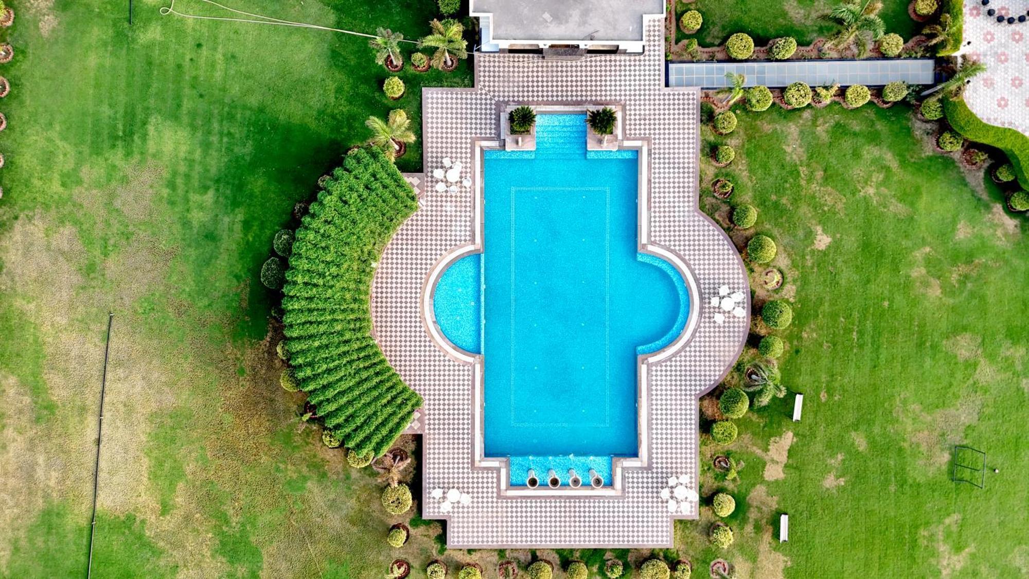 Umaid Farm Resort- A Legancy Vintage Stay In Jaipur Exterior photo