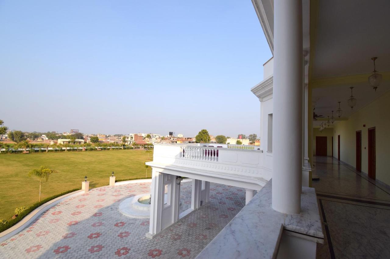 Umaid Farm Resort- A Legancy Vintage Stay In Jaipur Exterior photo