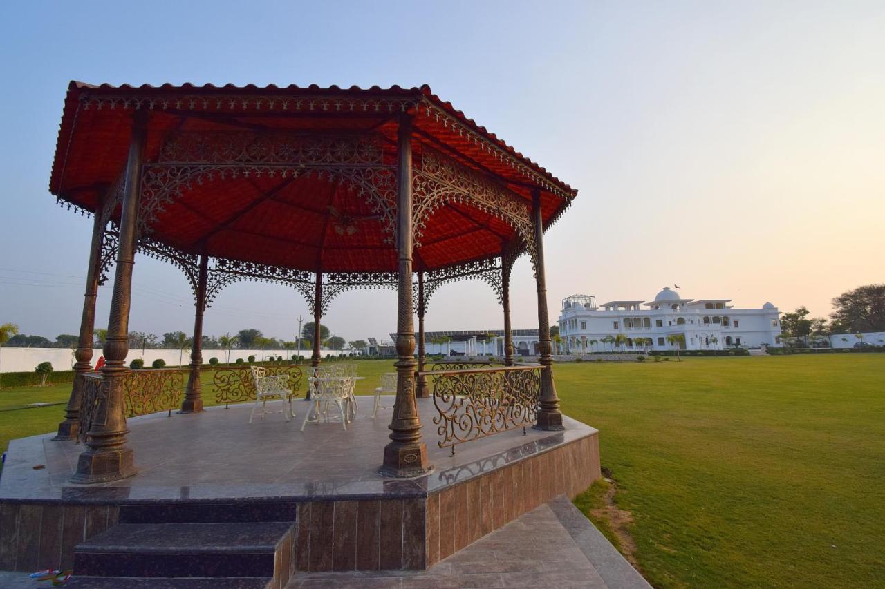 Umaid Farm Resort- A Legancy Vintage Stay In Jaipur Exterior photo